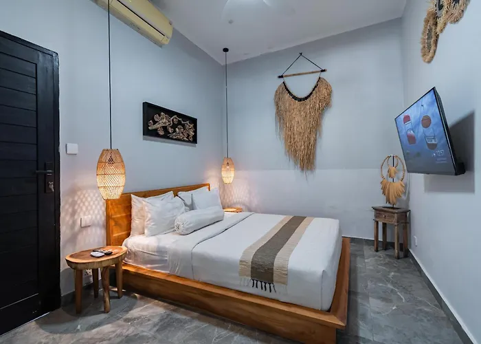 The Umalas - Near 4br Private Pool Villa *