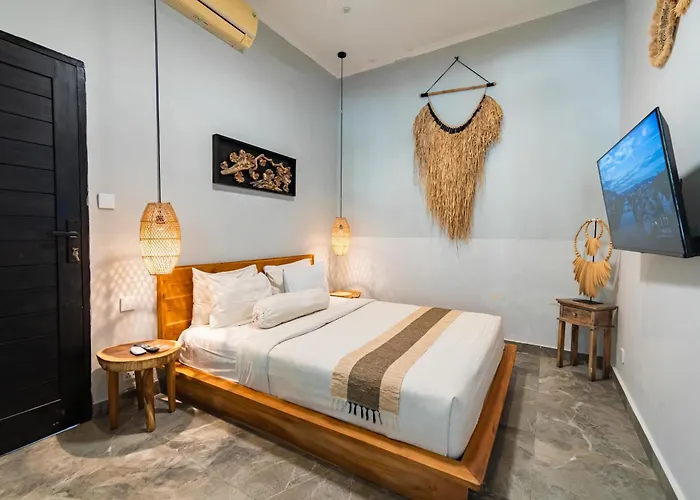 The Umalas - Near 4br Private Pool Villa