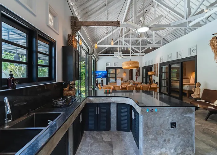 The Umalas - Near 4br Private Pool