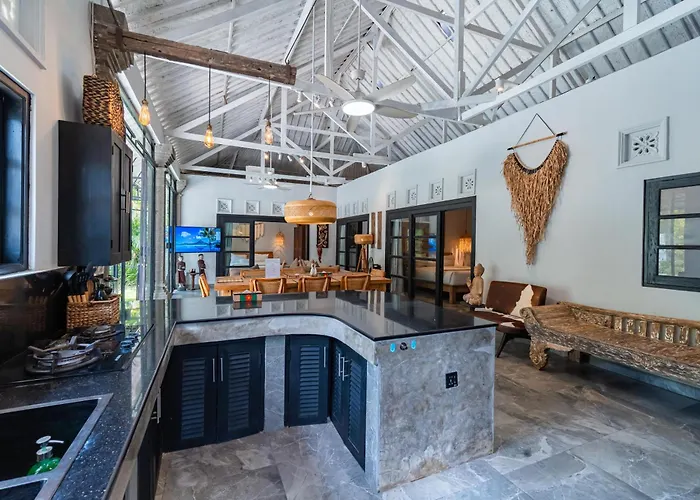 Villa The Umalas - Near 4br Private Pool *